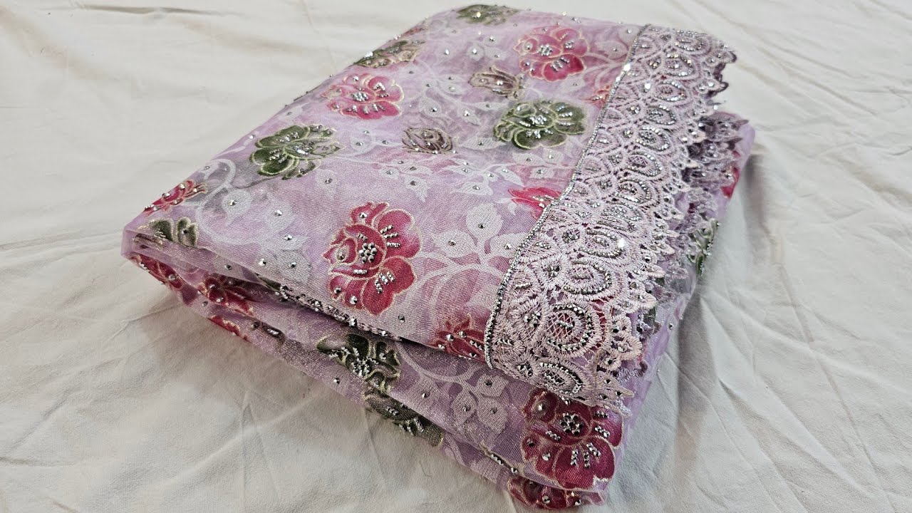 न्यू फ्लावर प्रिंट ब्रॉसो साड़ी