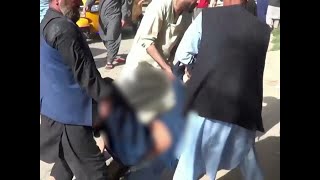 アフガン北部のシーア派モスクで爆発　100人以上死傷と報道