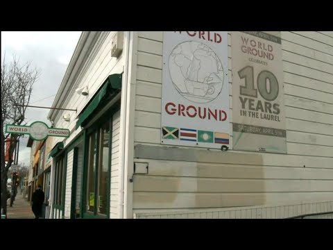 Oakland Police Search for Suspect Who Robbed Café Customers of 10 Laptops - YouTube