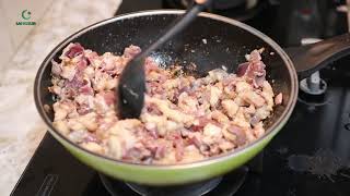 ລາບເປັດແຊບໆ Mixing Larb Duck