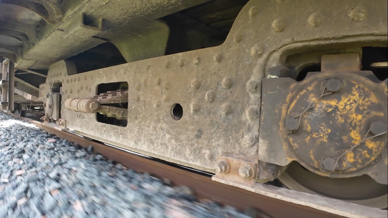Old Bogie Wheels | Heavy Metallic Rail Therapy | 75lb Rail Track | Train's of BD