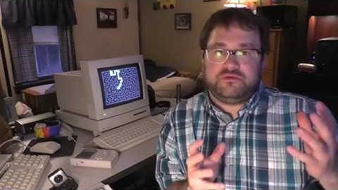 Retrobriting An ENTIRE Macintosh LCII Using The "Liquid Solution" Method