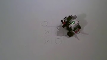 Tic-Tac-Toe LEGO Playing Robot