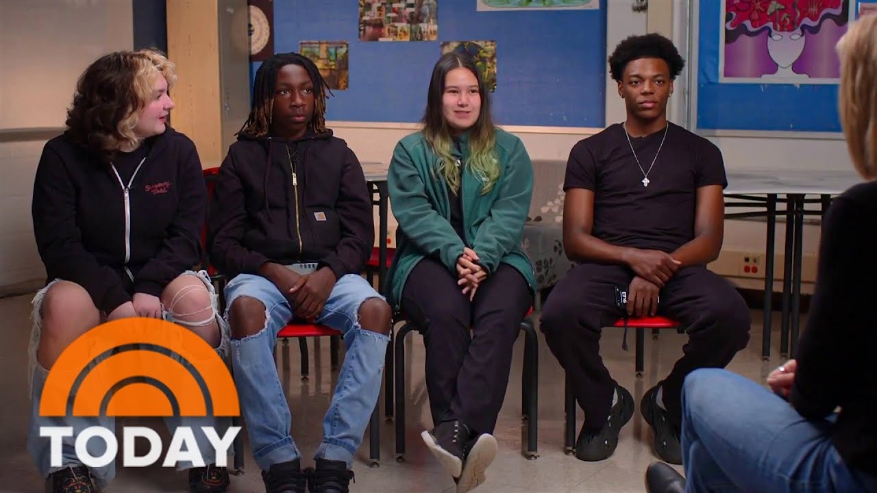 Teens open up about the impact of social media on their lives Teens open up about the impact of social media on their lives