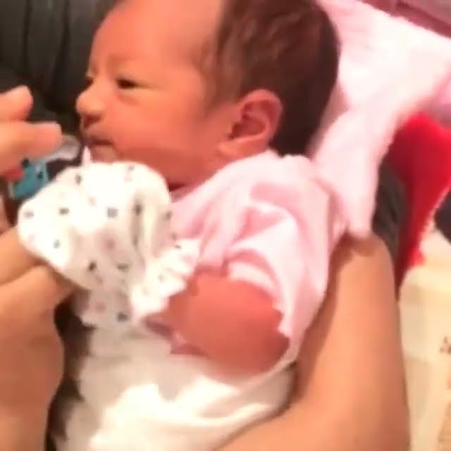 Baby Arsy addara kesal di kerjain bunda ashanty dikasih tetek