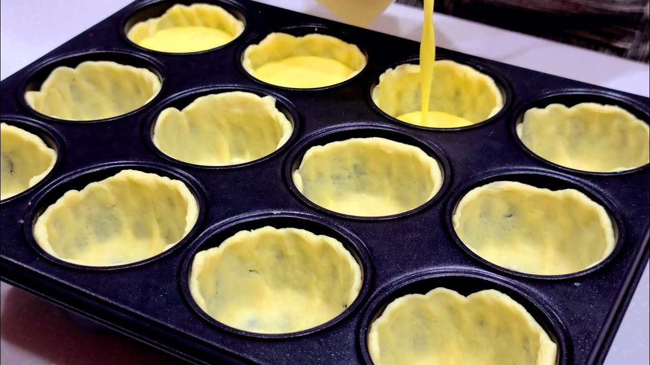 Making homemade egg tart - Korean dessert