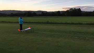 Testing Hobbyking bungee launcher
