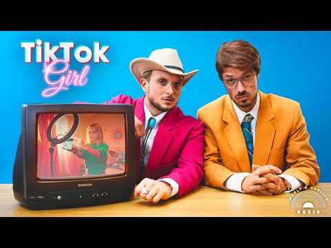 TikTok Girl (Clip officiel)