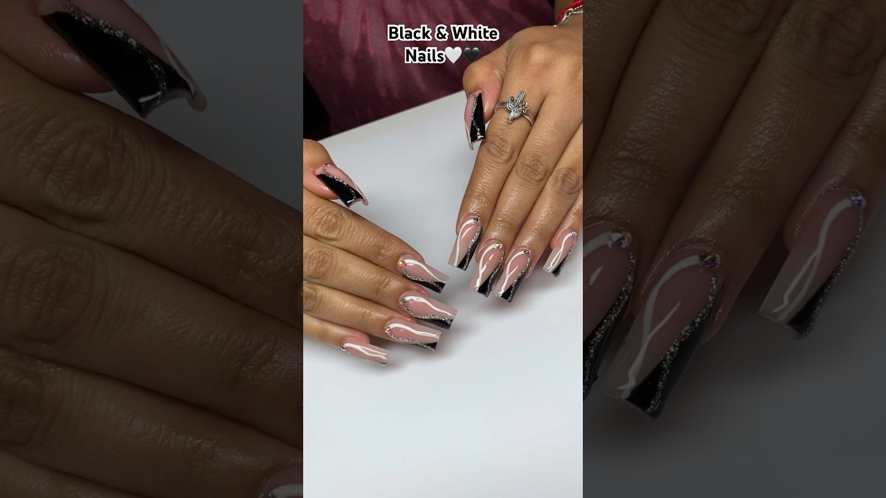 Black & White Nails🖤🤍✨