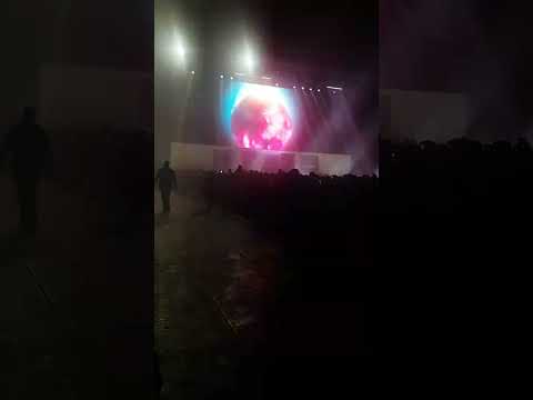CONCERT À PARIS