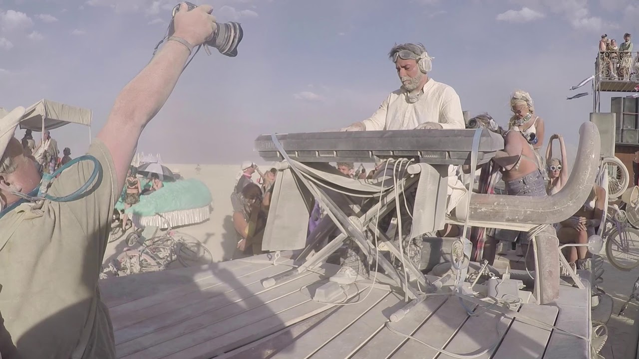 MindTravel at Burning Man: A Live-to-Headphones 'Silent' Bicycle Tour on the Playa