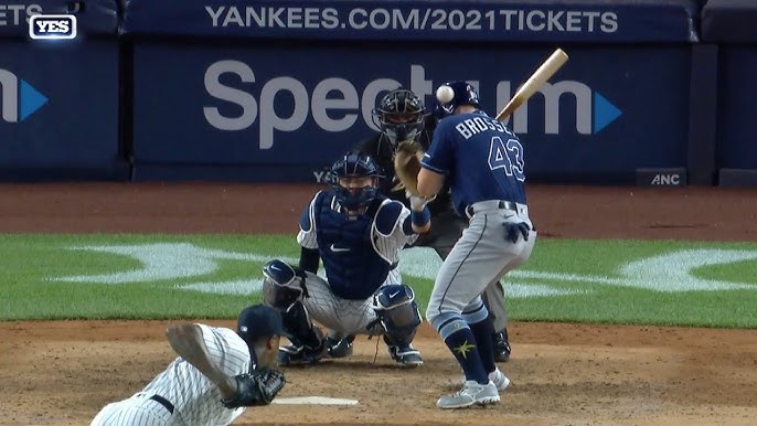 Yankees Home Run Brett Gardner GIF - Yankees Home Run Brett