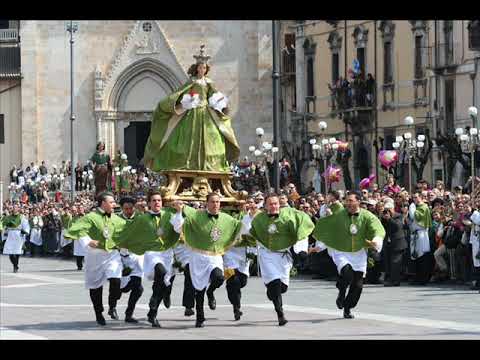 traditions_italiennes - YouTube
