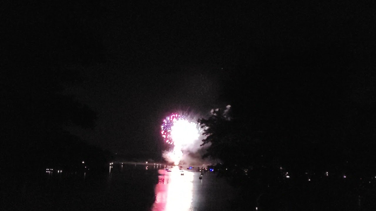 2021 Lake Mohawk Fireworks! Finale! YouTube