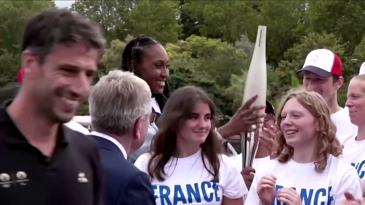 Paris 2024 unveils Olympic torch for the first time
