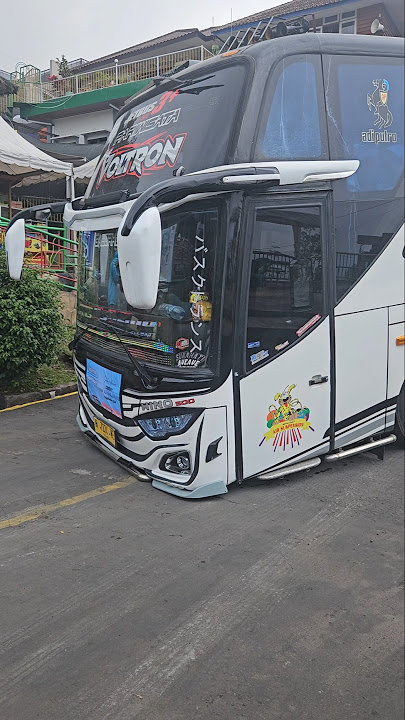 Waduhhhh !! Bus QQ Trans 'THE VOLTRON' Gasruk saat masuk ke Darajat Pass #qqtrans #gasruk #busmania