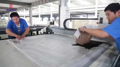 Automatic Fabric Spreader & Cutter