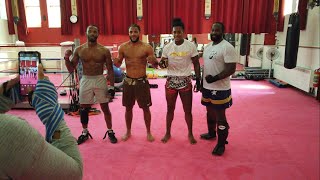 Donovan Wisse vs Noach Blyden! Laatste sparring sessie voor Glory Collision 5. Kickboxing Fearless.