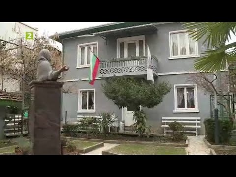 Видео: Къщата-музей на Анна Ахматова