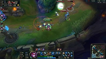 Vayne insane skill dodging outplay - League Of Legends -