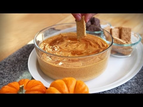 Video: Hương Vị Mùa Thu Halloween: Bí Ngô Crème Brulee