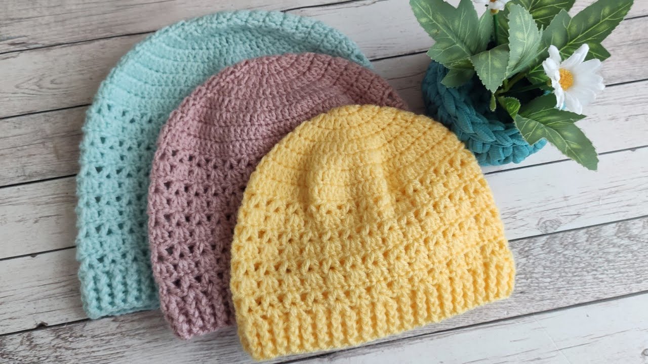 Touca de crochê para bebê em três tamanhos passo a passo completo