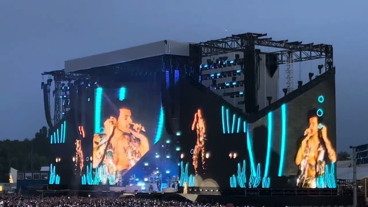 Harry Styles - Reggio Emilia, Campovolo 2023 - Adore You (live)