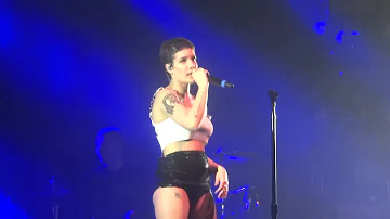 Halsey - Ghost (LIVE - Cologne 03/02/2016)