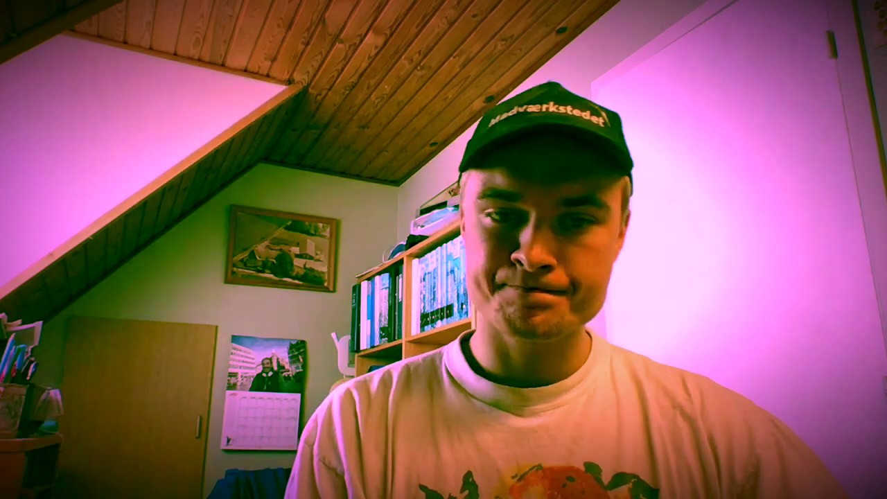 LiL lasbas lytter til SAS af TopGunn