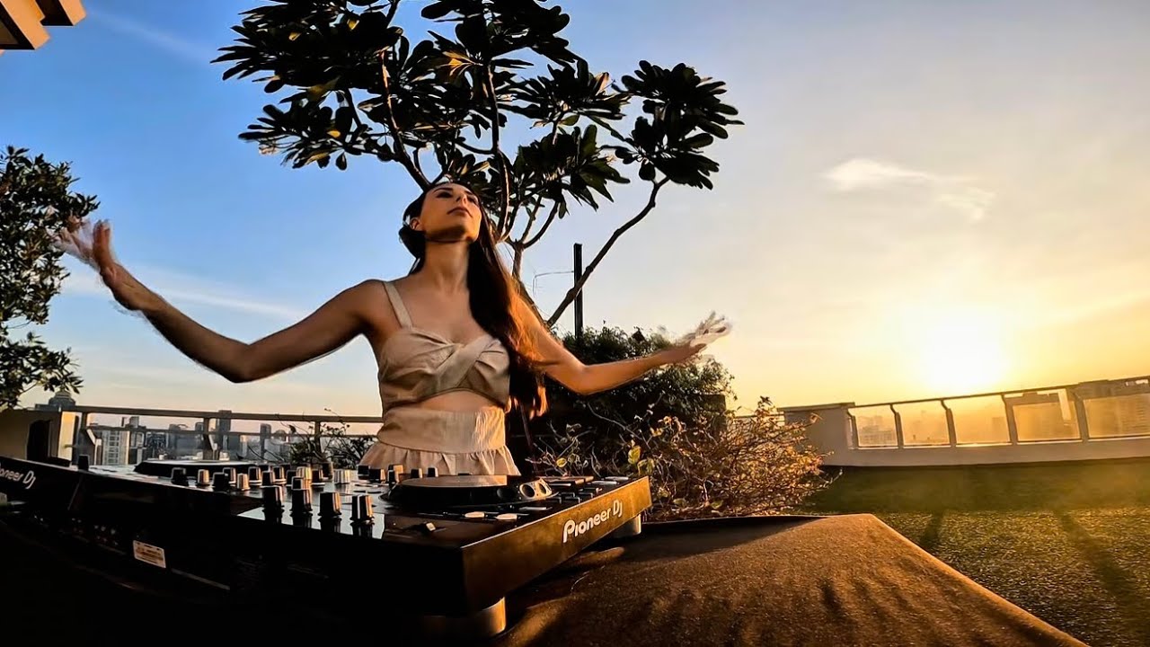 Melodic Afro sunset session by DJ Luane 2025