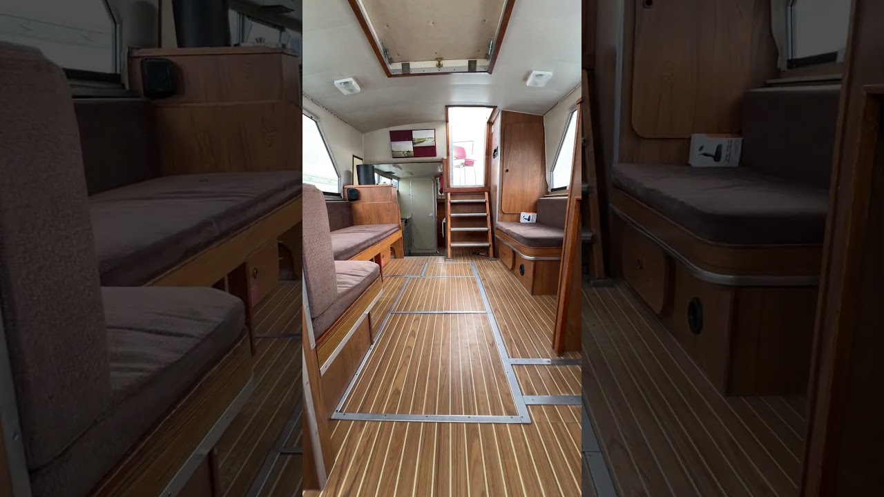 Take a Boat Tour - Contessa - Norfolk Broads Boat Hire 