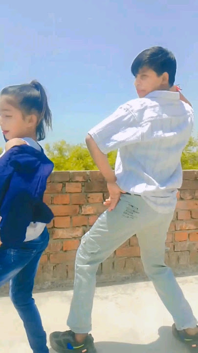 karihya DBA du🤩🥰#public #viral #bhojpuri #video #dance #trending #new song