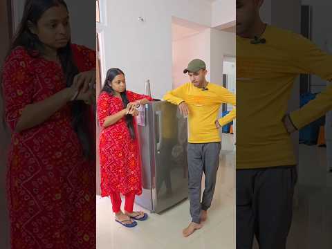 10 lakh ho gye😁😁😁#ytshorts #ytstudio #youtubeshorts #comedy #viral