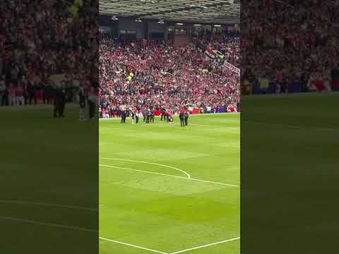 Video Michael Carrick end of season speech at Old Trafford, Manchester United