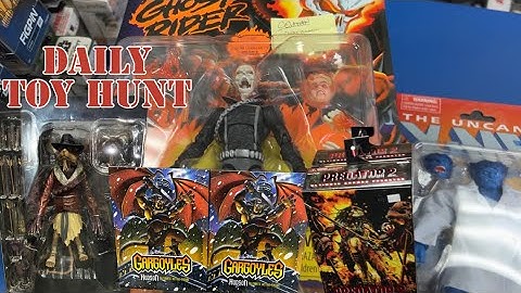 BIG Marvel legends Toy Hunt Begins/ Haul  (daily toy hunt)