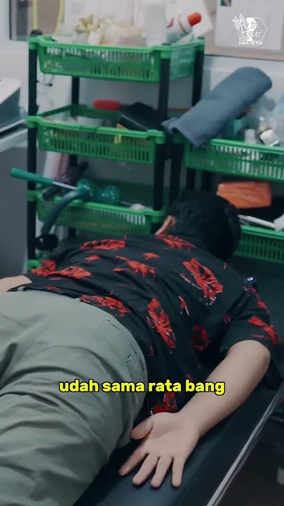 His brother's reaction when he first got kretek..😱 #tanstittar #bonesetting #asmrkretek