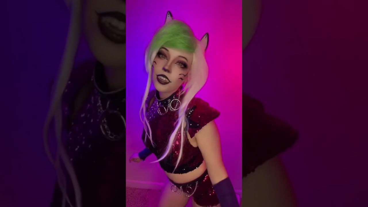 Roxanne Wolf Cosplay from FNAF Security Breach 🐺🏎️🍕