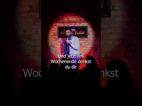Immobilienmakler im Jogginganzug Besucht mich auf Tour. Tickets unter khalid-bounouar.de