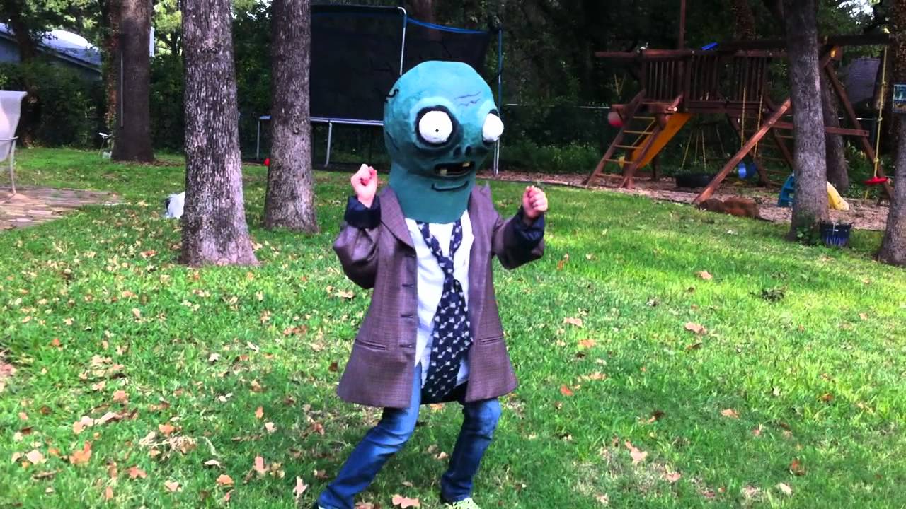 Plants vs Zombies Halloween Costume - YouTube