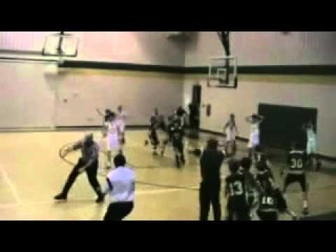 BuzzerBeater Grizzell beats Karrer