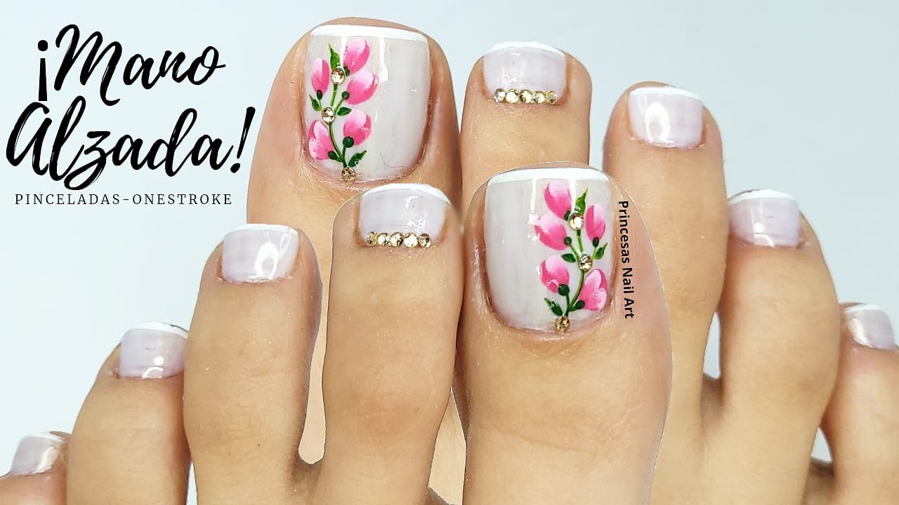🌸 Diseños de Uñas de los Pies Blancas con Flores Sencillas y Fáciles de Hacer a MANO Alzada 🌼