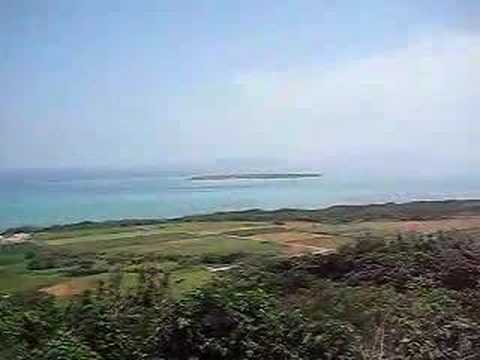 ���l���ō���B��x����̌i�F�i�k�E���j