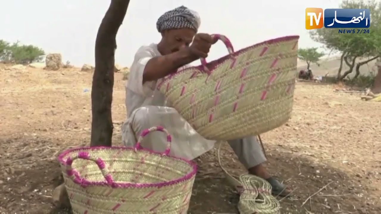 غليزان: صناعة قفة الدوم..مصدر رزق العائلات بمنطقة الونشريس