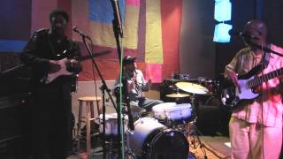 Famous M - PACK : PERFORMING " HEY JOE " BYJIMI HENDRIX @ HAT CITY 9 / 21.mp4 Net Worth