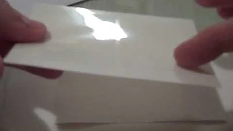 BestSkinsEver DSi Skin Unpacking