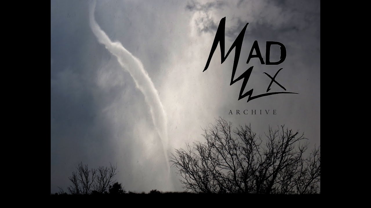 MadWX Archive - Incredible Tornado Rope-out near Howardwick, TX - May 22, 2016