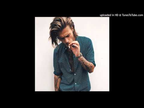 მეკითხები რატომ ვეწევი რატომ ვსვამ!