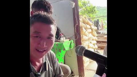 【小唐的老挝媳妇阿珍】正式開始做磚牆，丈母娘被中國父親手藝驚呆了：又漂亮又紮實！#中外家庭 #農村生活