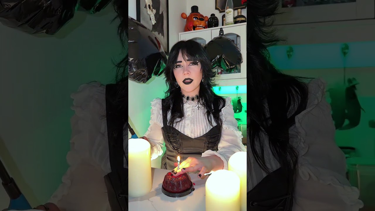 It’s my Birthday🥳‼️ #birthday #gothic #gothicgirl #alt #alternative #altgirl #bday #birthdaycake