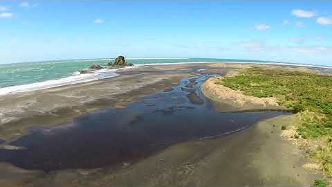 ZOHD Dart XL Flyby - 3DR Solo Hero 3+ Black footage